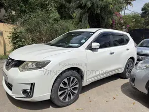 Nissan X-Trail 2.0 Petrol AWD 2017 White