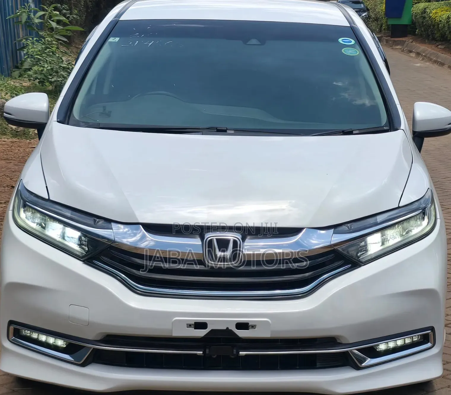Honda Shuttle 2020 White