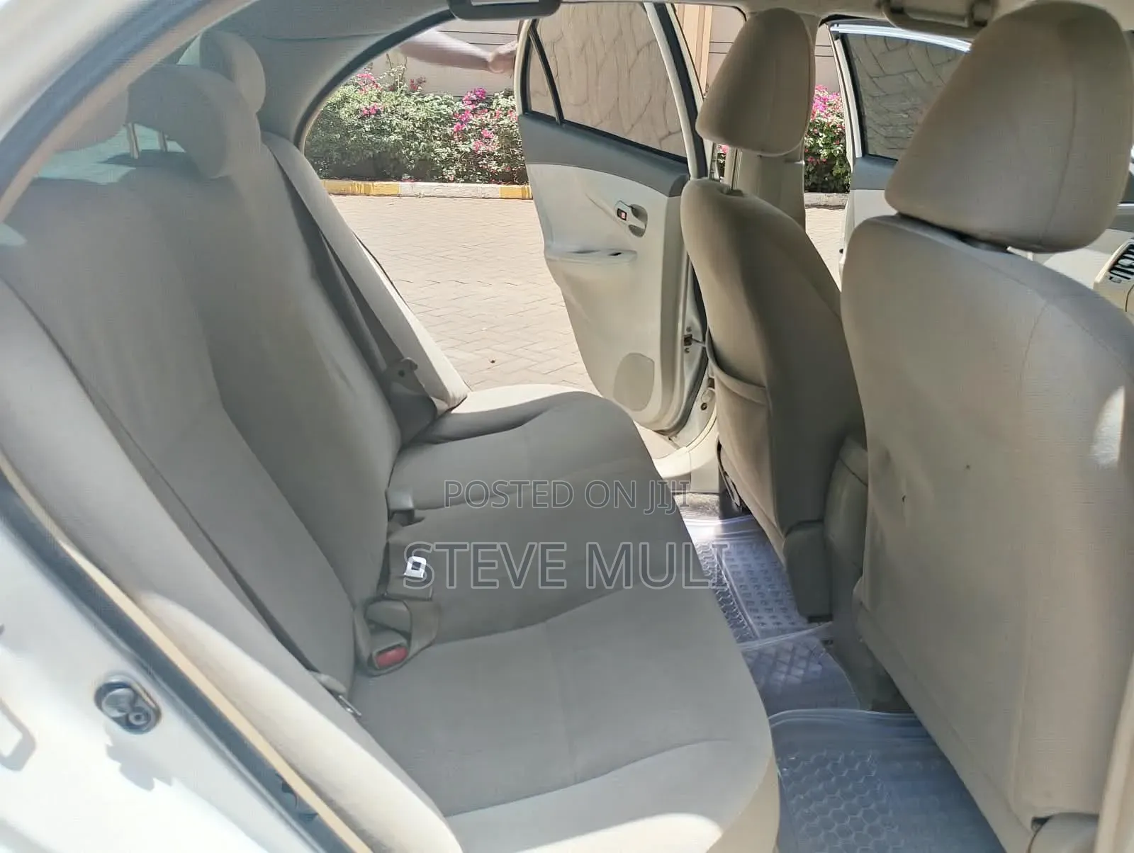 Toyota Axio 2009 White