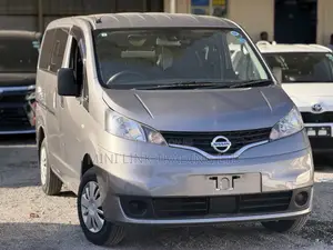 Nissan NV200 2019 Grey