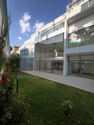 5bdrm Villa in Lavington, Muthangari for sale
