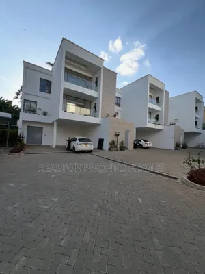 5bdrm Villa in Lavington, Muthangari for sale