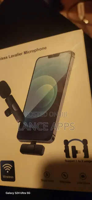 2 in 1 Wireless Tiktok Live Lavalier Microphone for Android iPhone