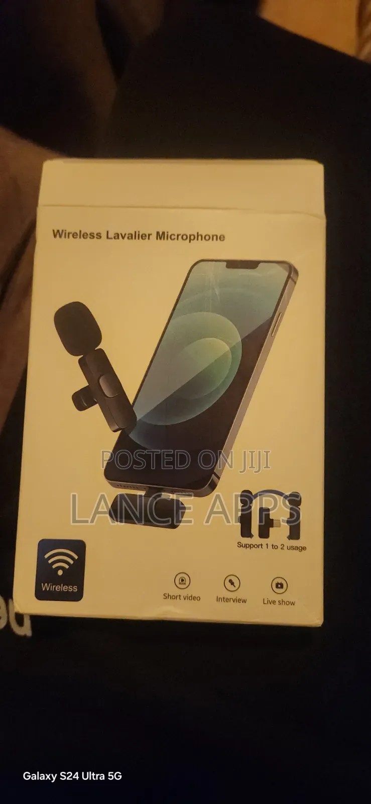 2 in 1 Wireless Tiktok Live Lavalier Microphone for Android iPhone