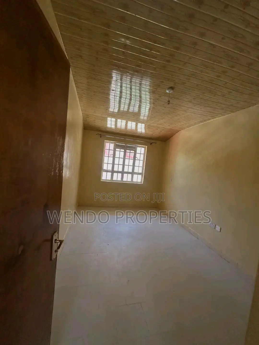 2bdrm Duplex in Karen C for rent