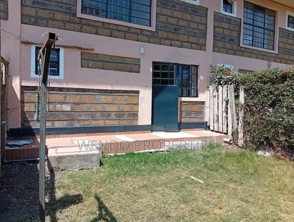2bdrm Duplex in Karen C for rent