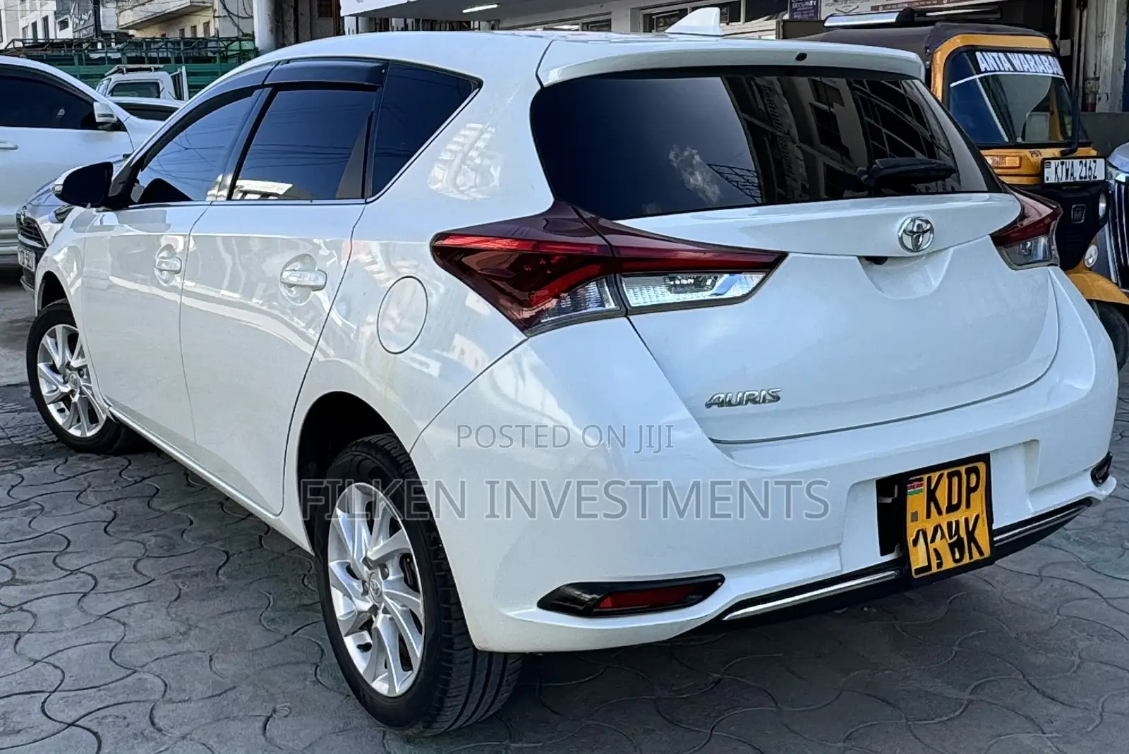Toyota Auris 2016 White