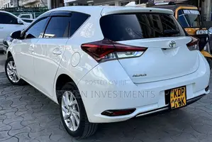 Toyota Auris 2016 White