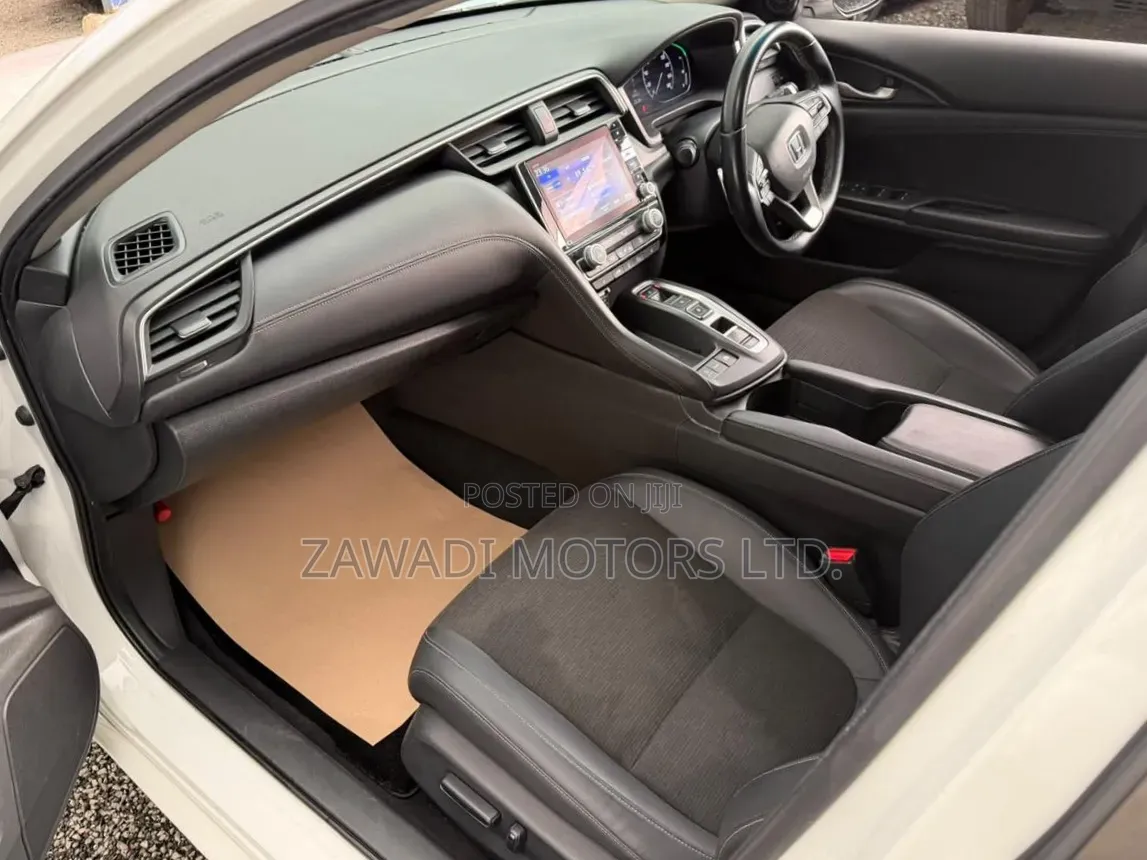 Honda Insight 2020 White