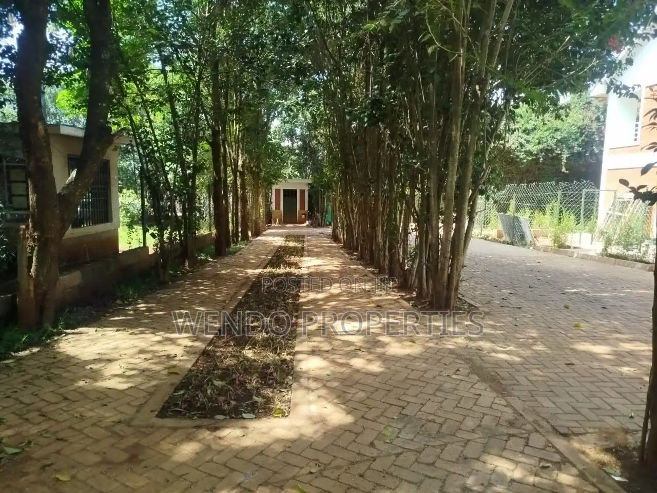 2bdrm Bungalow in Karen C for rent
