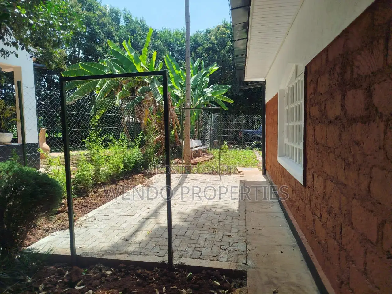 2bdrm Bungalow in Karen C for rent