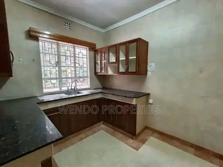 2bdrm Bungalow in Karen C for rent