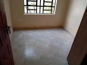 3bdrm Duplex in Karen C for rent