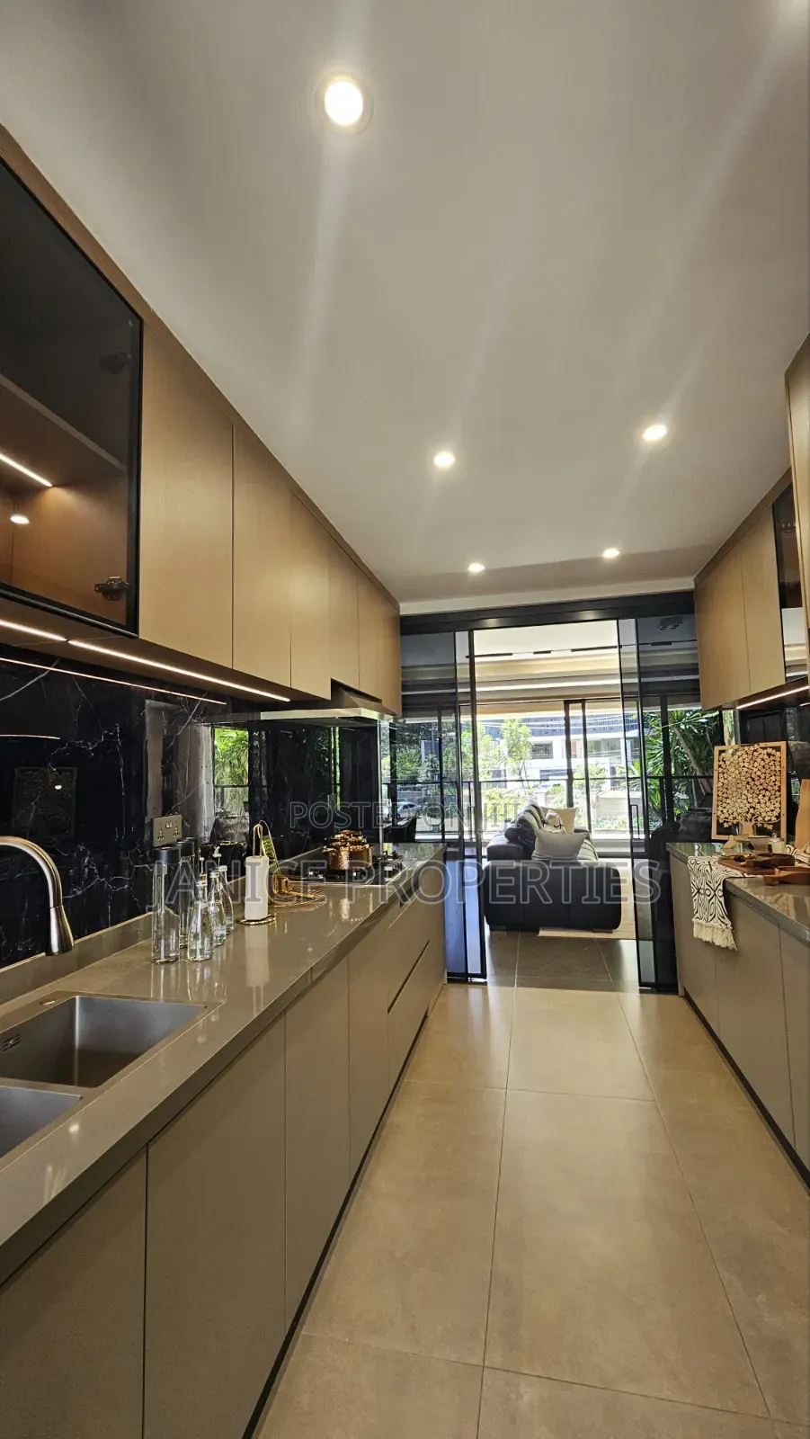 4bdrm Apartment in Pandora Apartments, Muthangari for sale