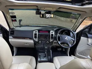 Mitsubishi Pajero Exceed 2019 Black