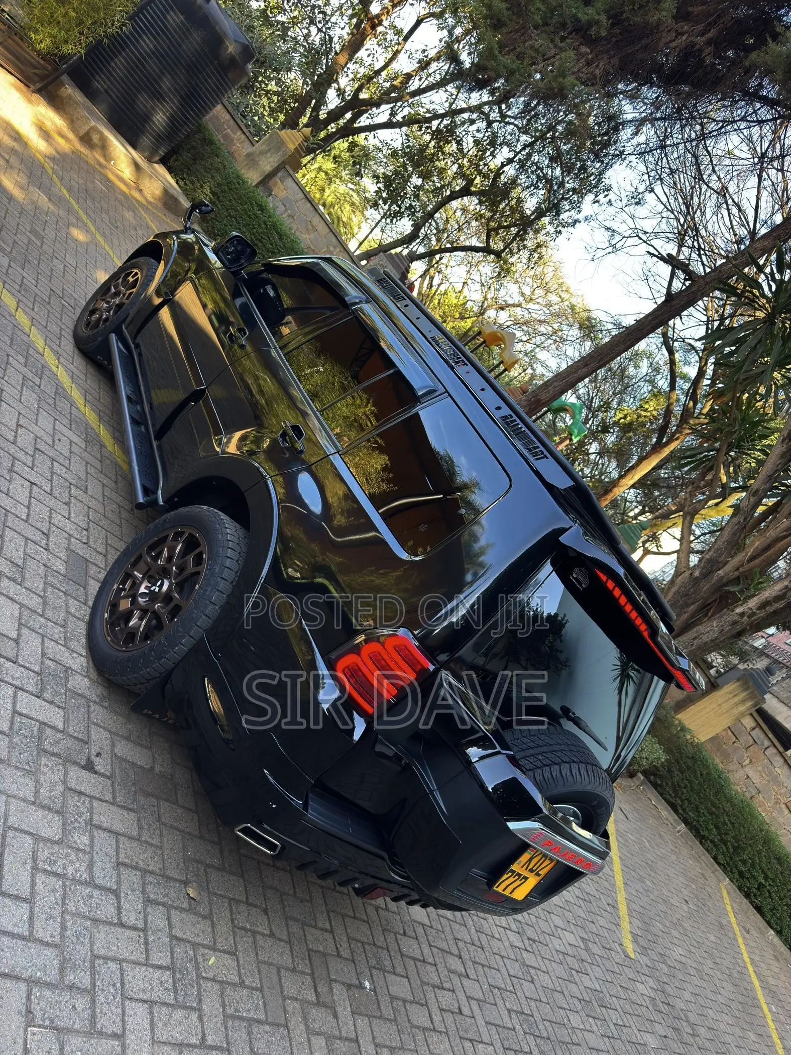 Mitsubishi Pajero Exceed 2019 Black