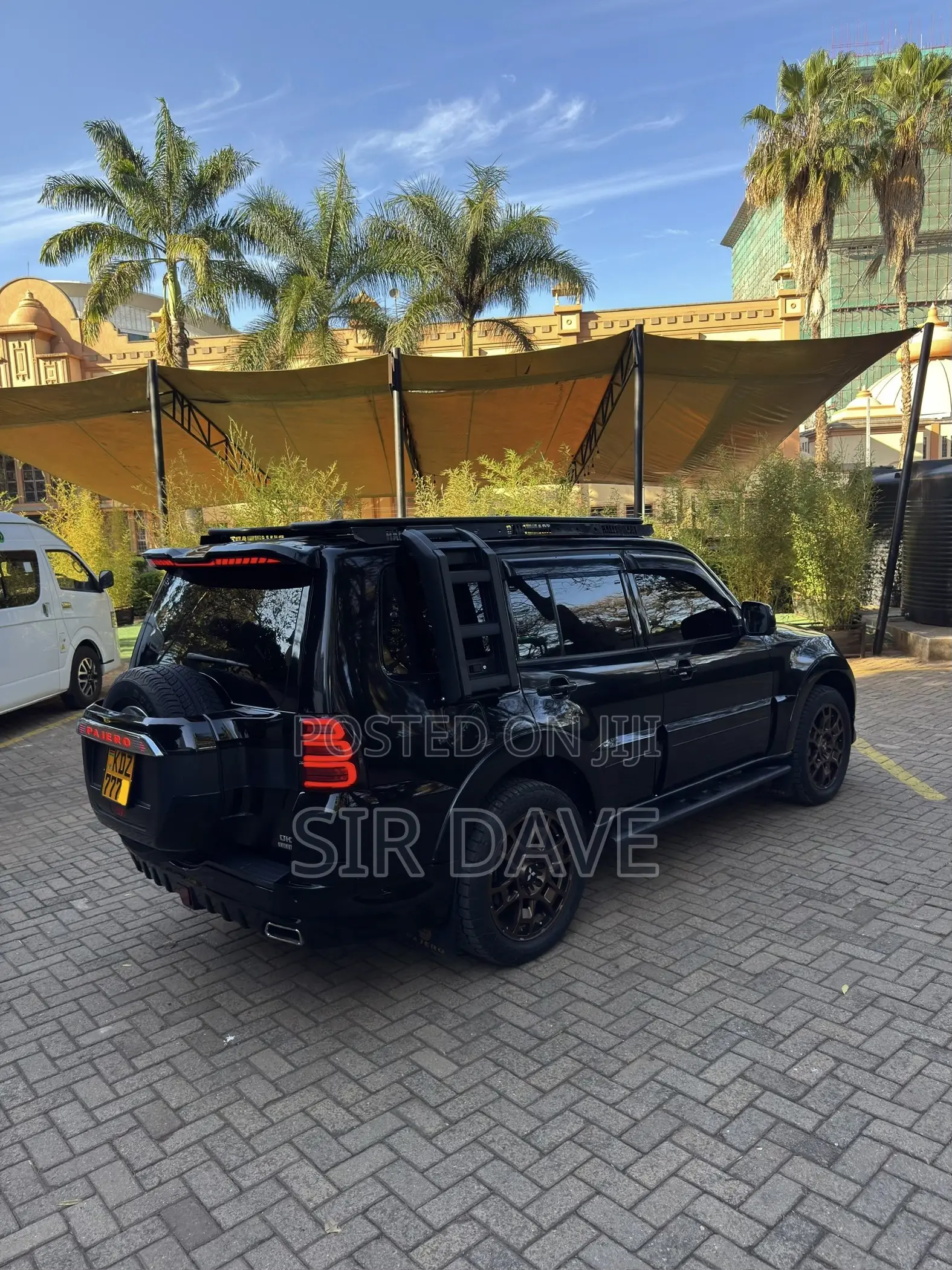 Mitsubishi Pajero Exceed 2019 Black