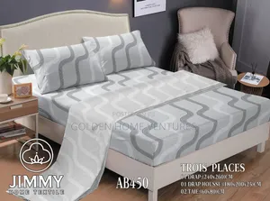Printed Cotton Fitted Bedsheet Set 7x8 Feet 6 Piece Bedding