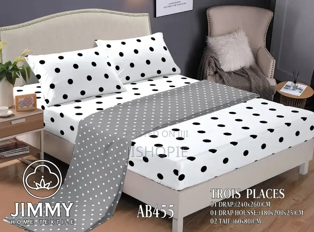 Printed Cotton Fitted Bedsheet Set 7x8 Feet 6 Piece Bedding