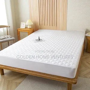 Quilted Waterproof Mattress Protector Cover Fitted Bed Pad