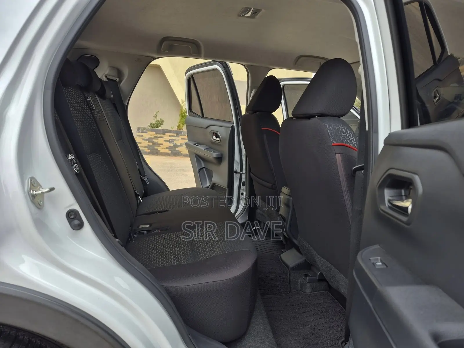 Toyota Raize 1.0 FWD 2019 White