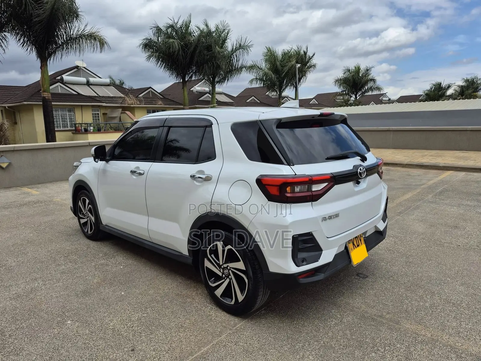 Toyota Raize 1.0 FWD 2019 White
