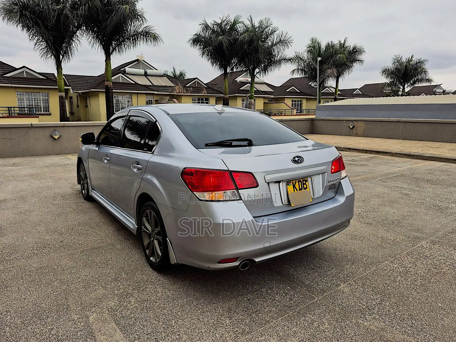 Subaru Legacy 2.5i 4dr Sedan AWD (2.5L 4cyl CVT) 2014 Silver