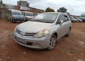 Nissan Tiida 2009 Silver