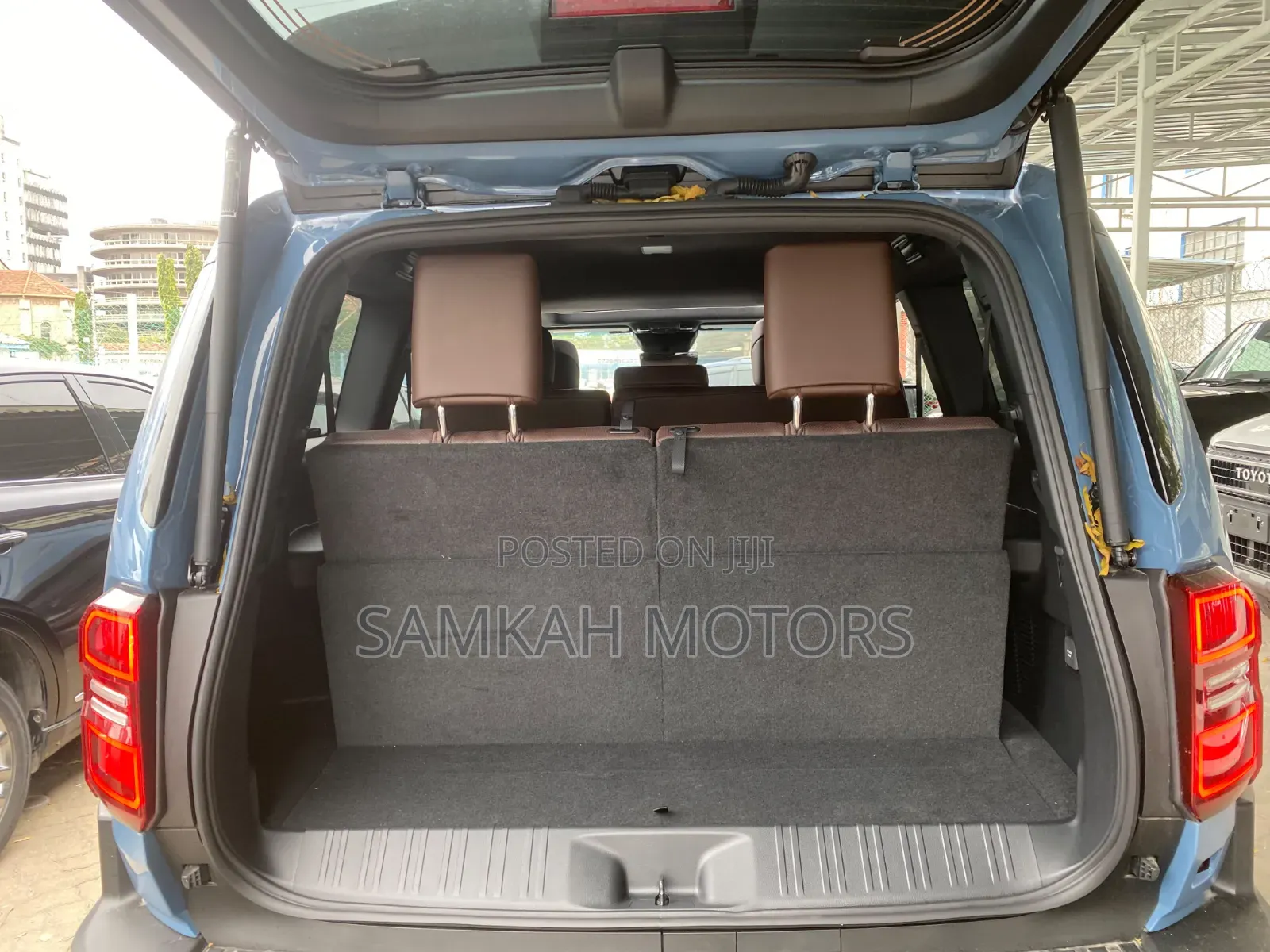 Toyota Land Cruiser Prado 2024 Blue