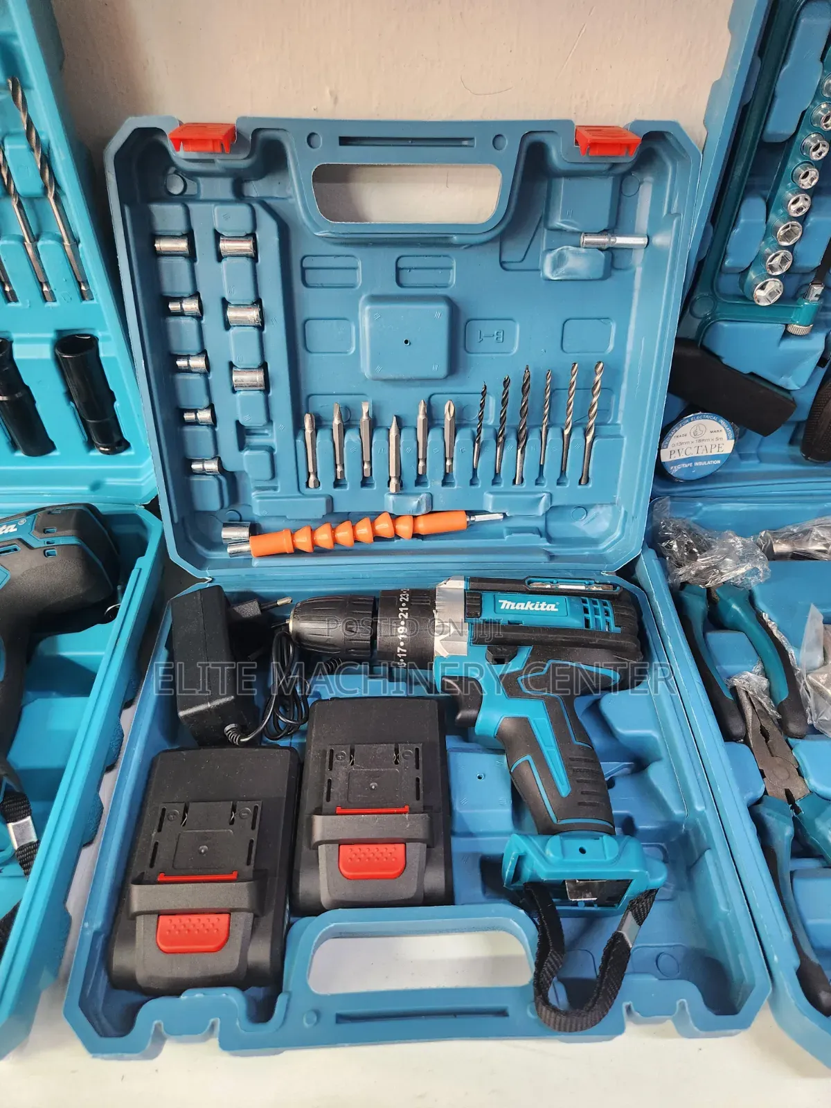 Makita 26v Cordless Drill and Accessory Kit