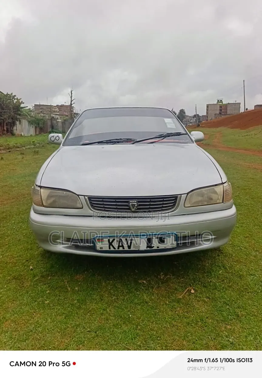 Toyota Corolla 2005 Silver
