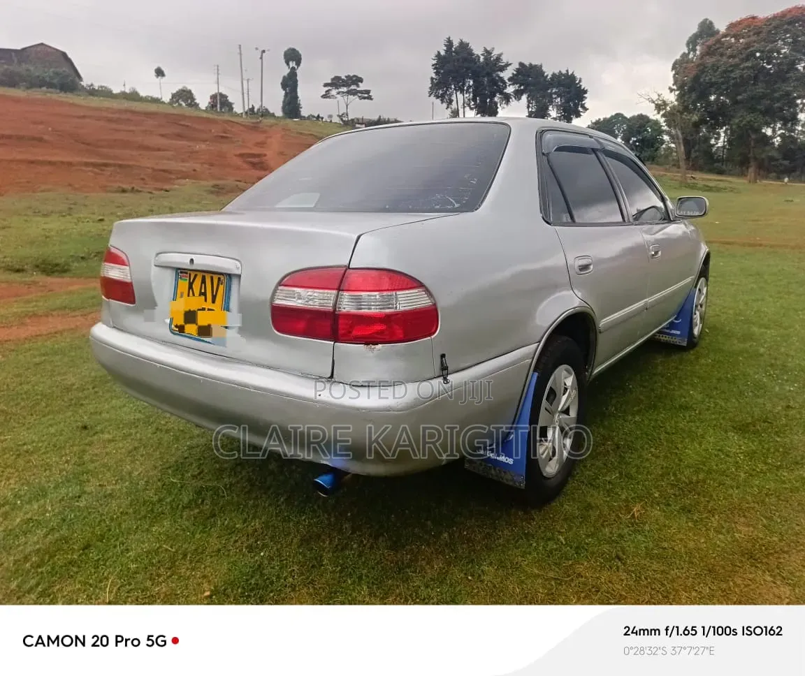 Toyota Corolla 2005 Silver