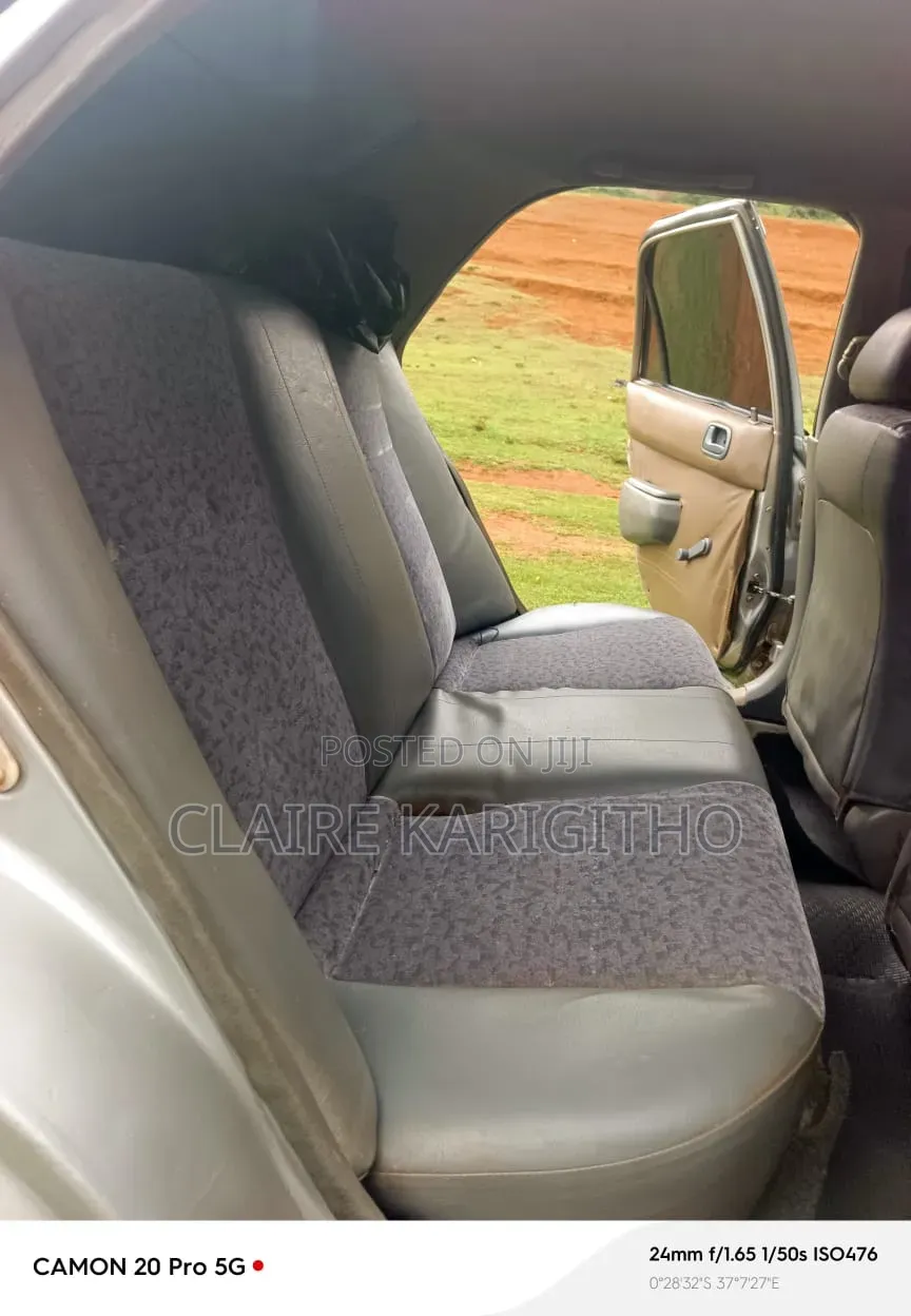 Toyota Corolla 2005 Silver