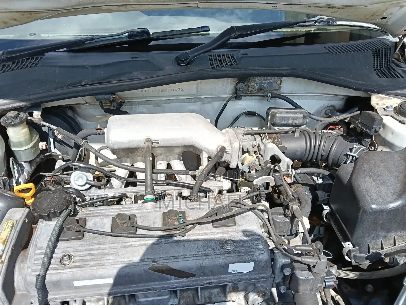 Toyota Carina 1.5 FWD Sedan 2001 White