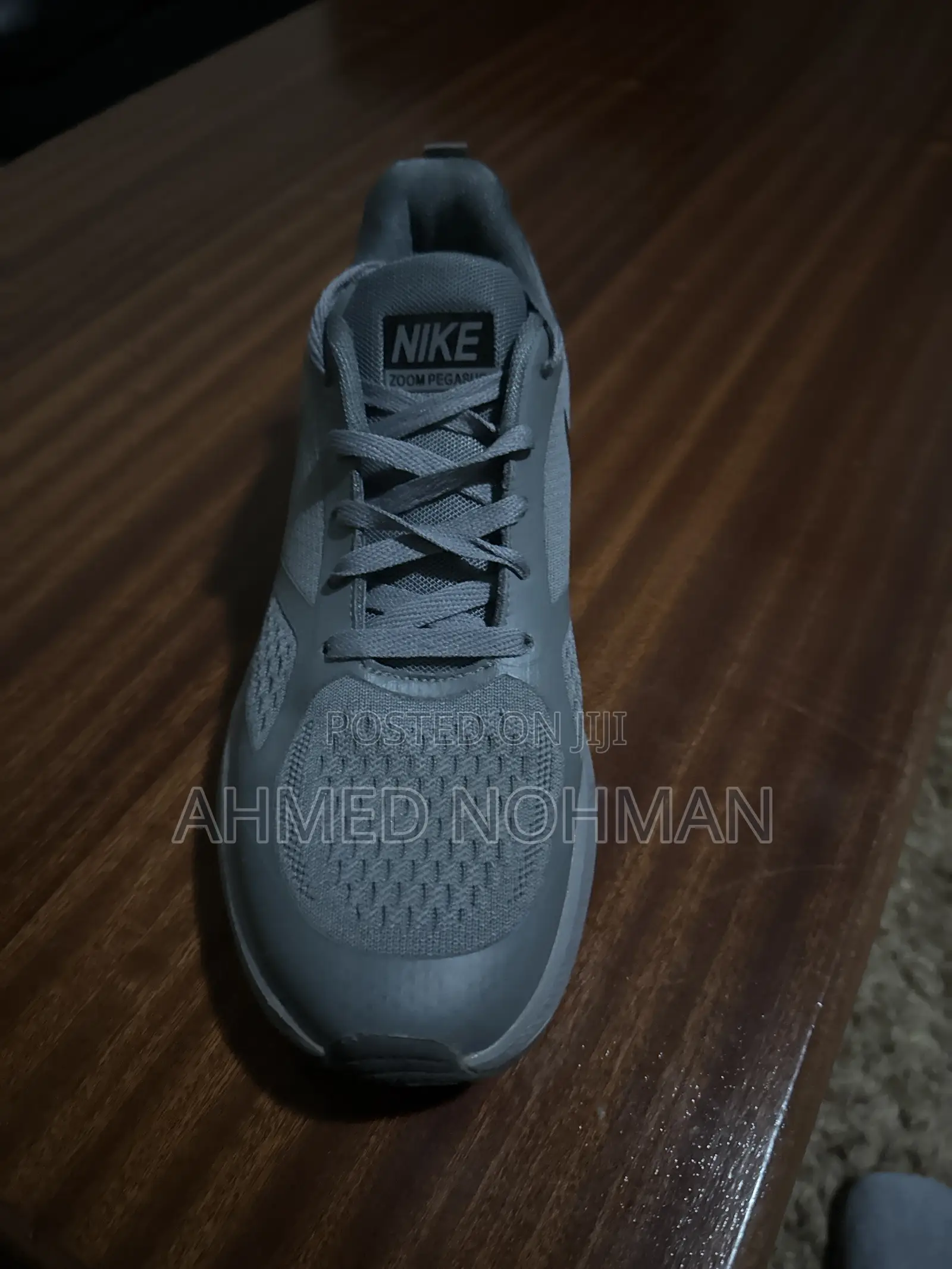 Nike Sheos