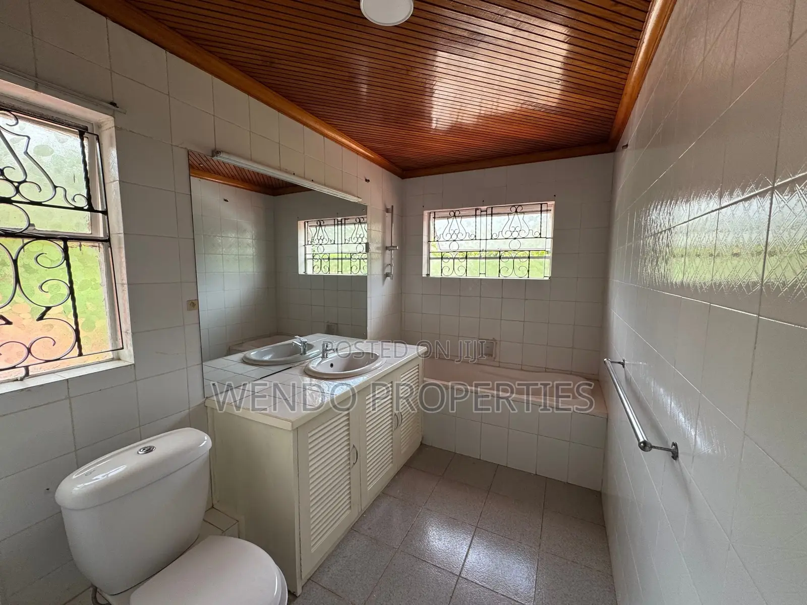 5bdrm Villa in Runda for rent