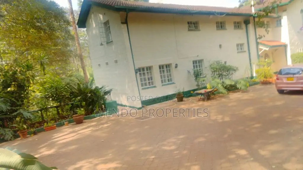 4bdrm Villa in Muthaiga for rent