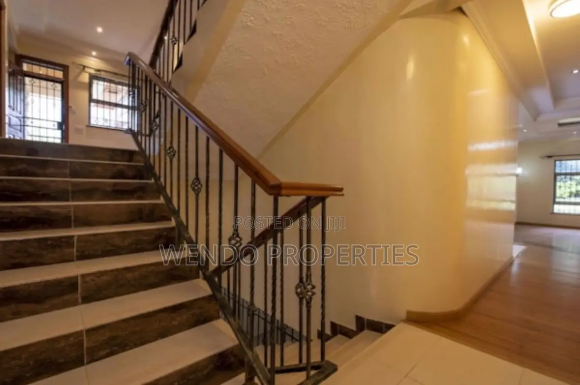 4bdrm House in Runda for rent