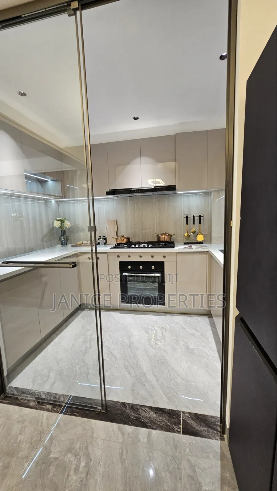 3bdrm Apartment in Ivy Park Residence, Mogotio for sale