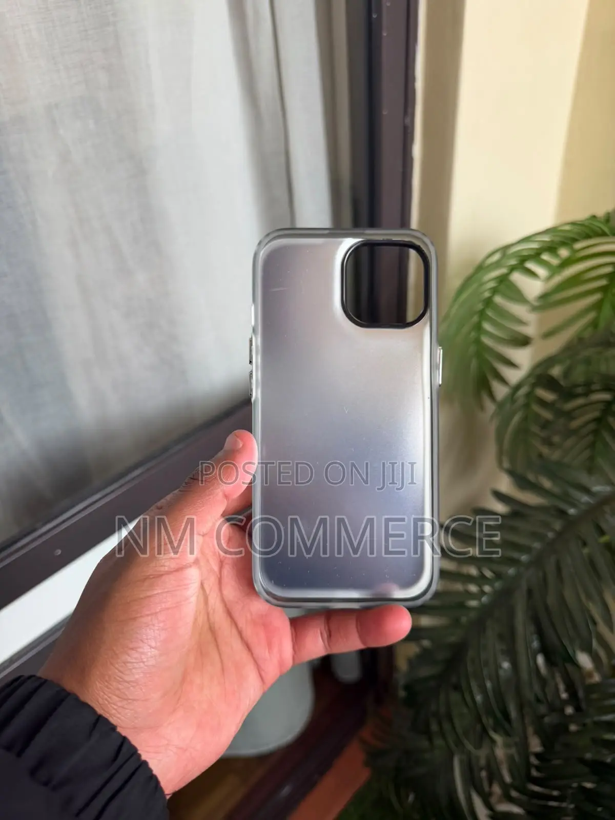 Premium iPhone 12 Mountain Climbing Phone Case – Luxury Outdoor Design