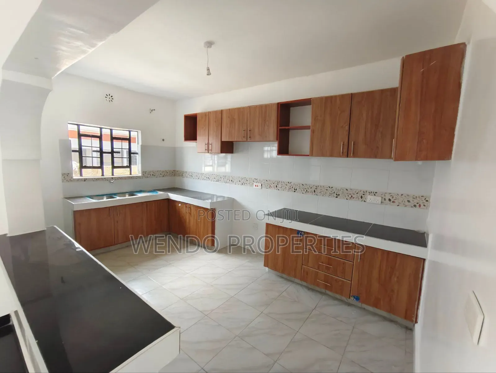 3bdrm Bungalow in Kiserian for sale