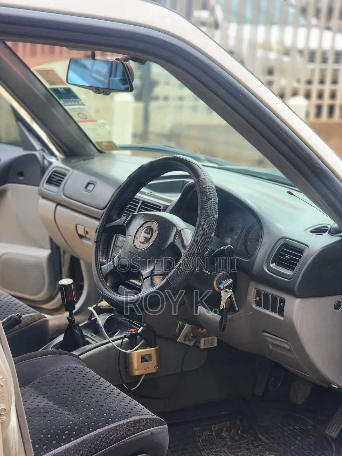 Subaru Forester 2.0 S 2000 Gold