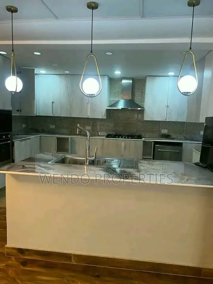 5bdrm Villa in Runda for rent