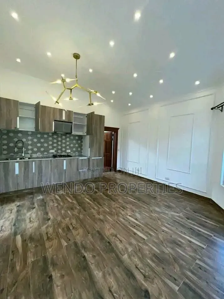 5bdrm Villa in Runda for rent