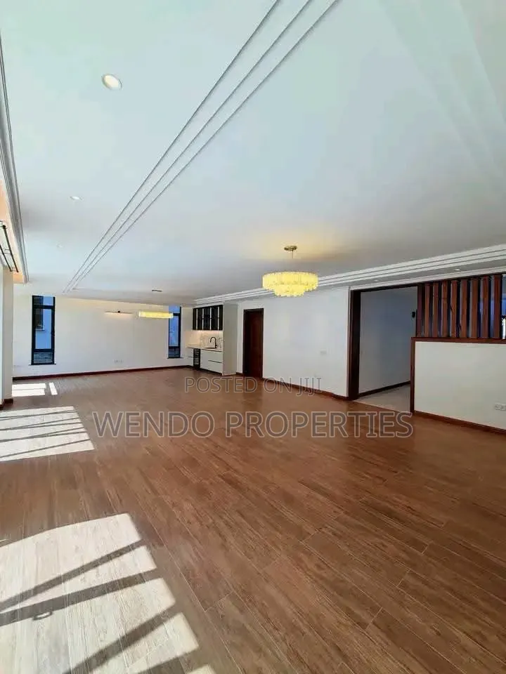 4bdrm Villa in Muthangari for rent