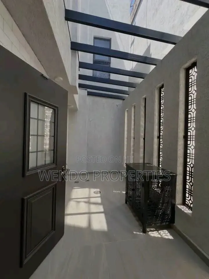 4bdrm Villa in Muthangari for rent