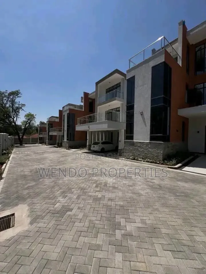 4bdrm Villa in Muthangari for rent