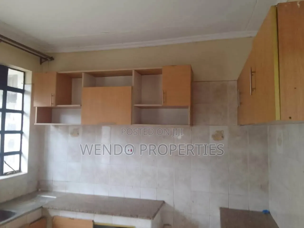 3bdrm Bungalow in Kandisi for sale