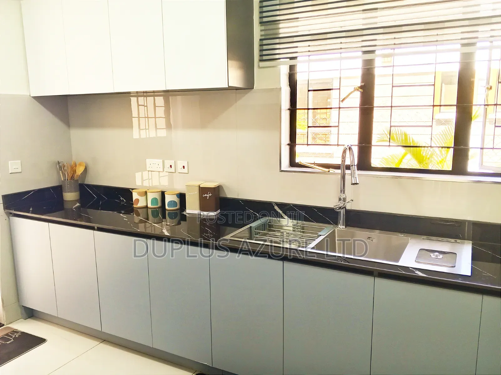 5bdrm Townhouse/Terrace in Kitengela for sale