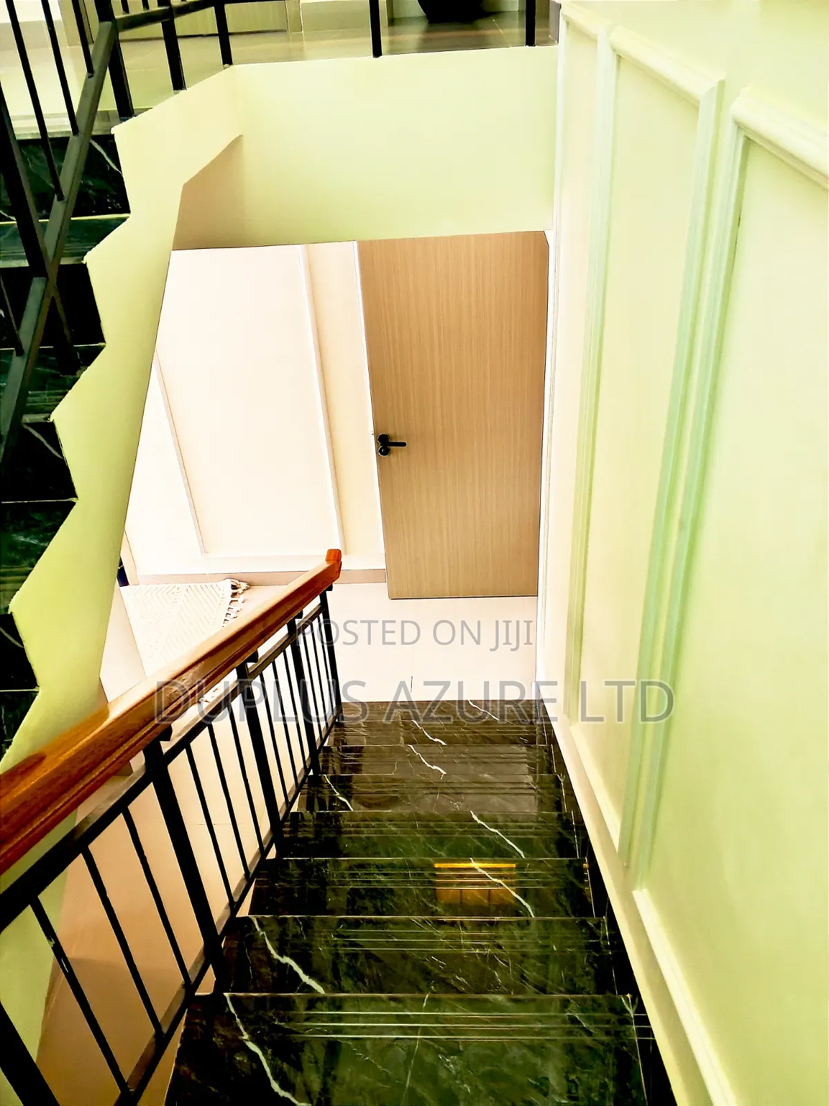 5bdrm Townhouse/Terrace in Kitengela for sale